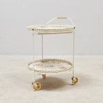 1634 8433 SERVING TABLE